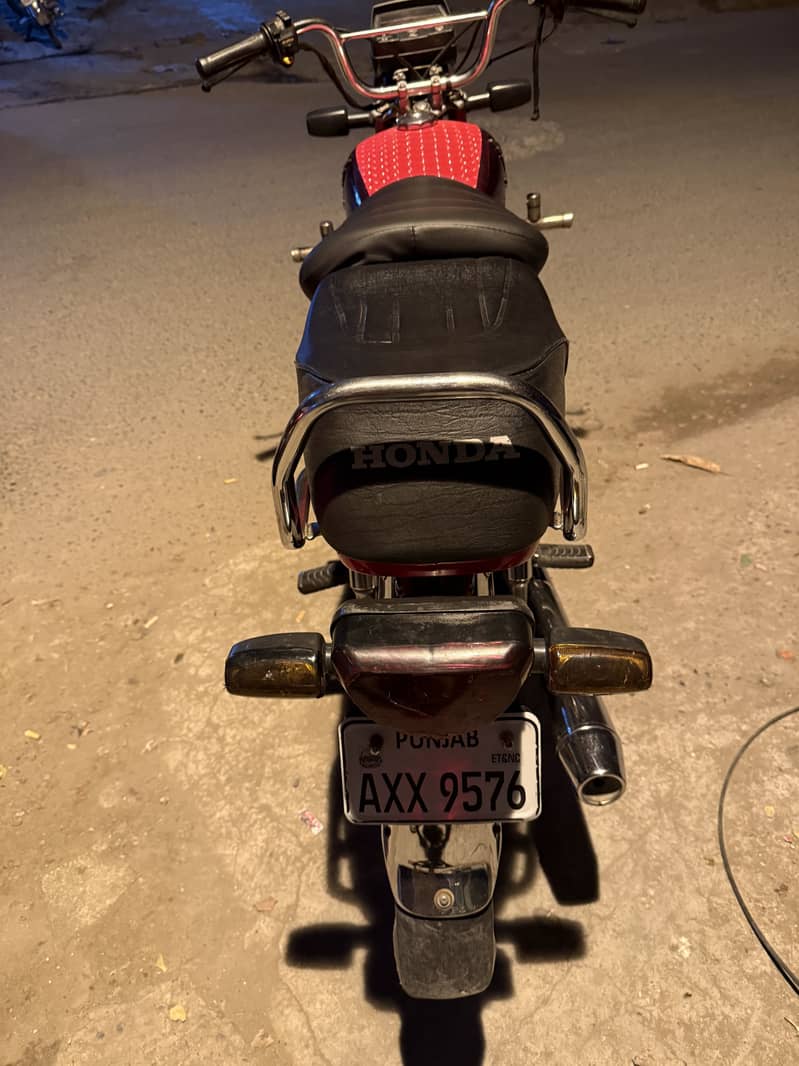 Honda CD 70 2