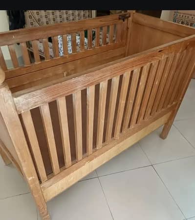 Baby cot Wooden