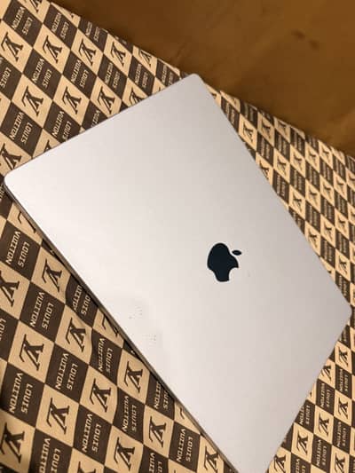 MacBook m1 pro for sell