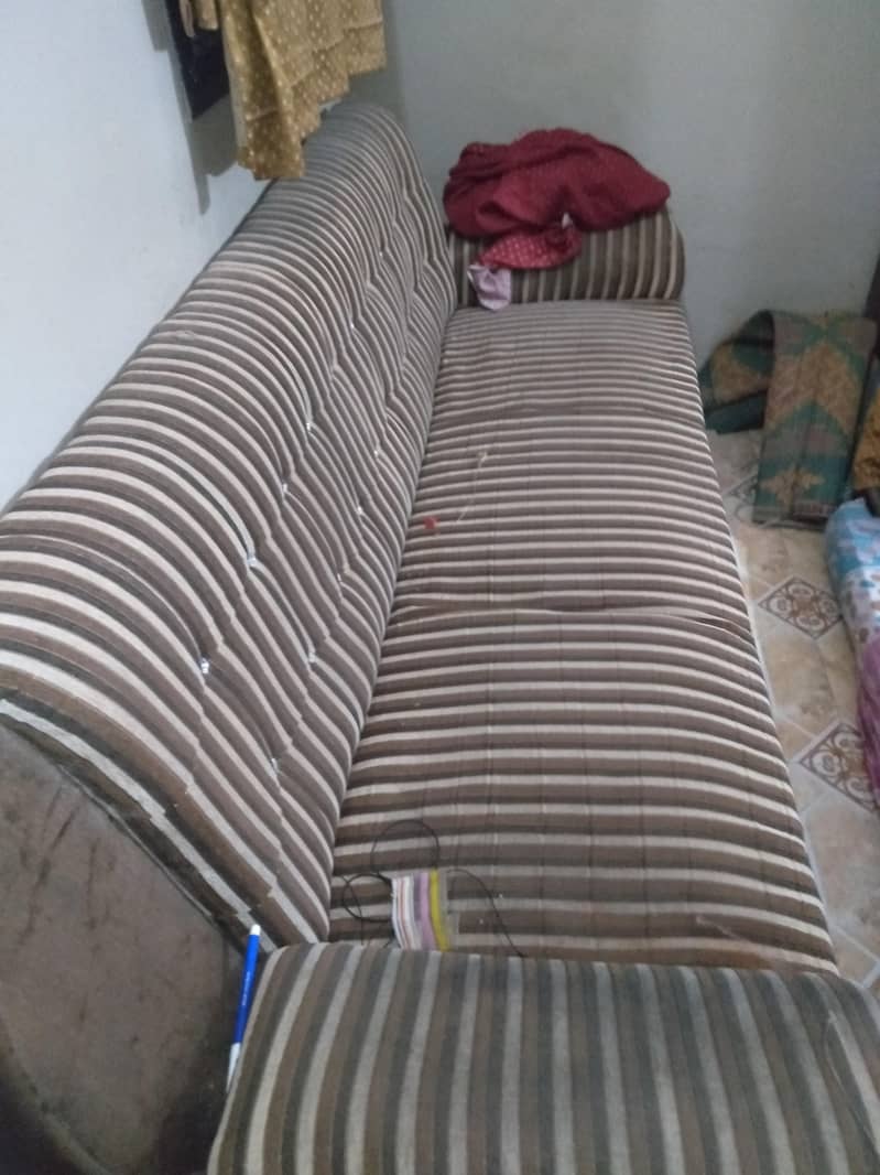 Large Sofa 1