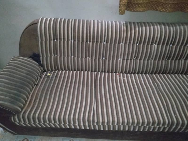 Large Sofa 5