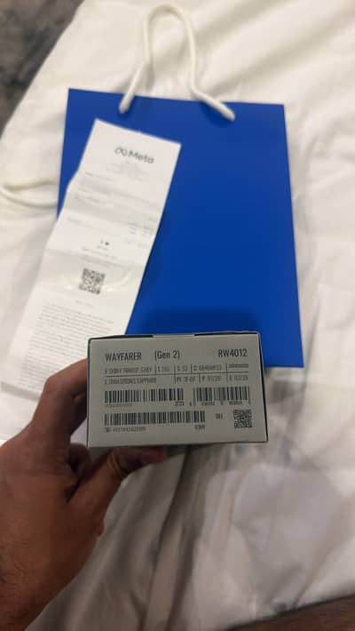 Meta glasses gen 2 transparent gray lager size box pack with receipt