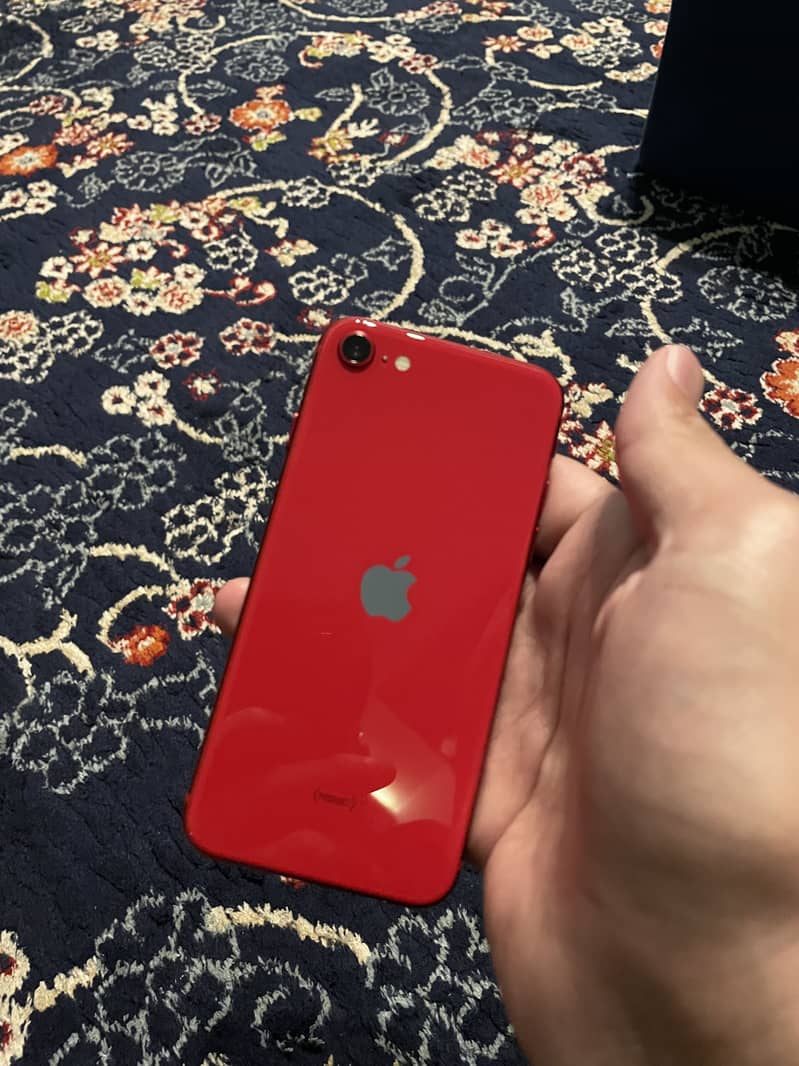 Apple iPhone SE 3
