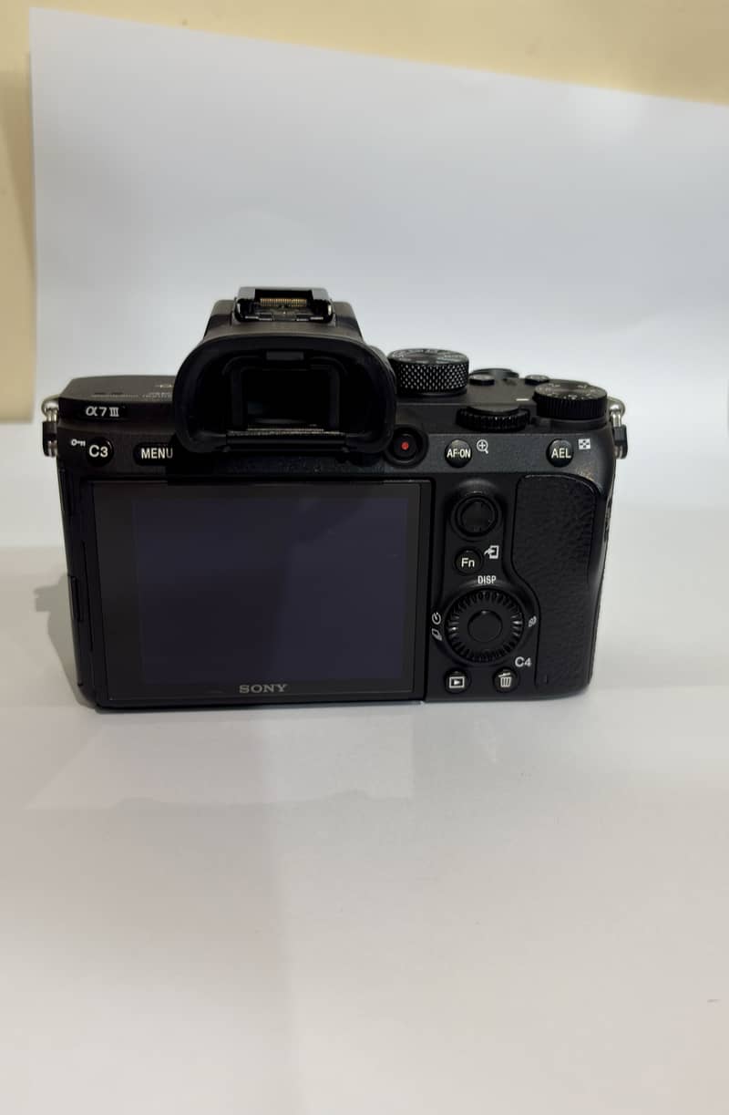 Sony A7iii 4