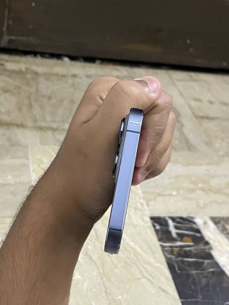 Apple iPhone 13 Pro Max 4