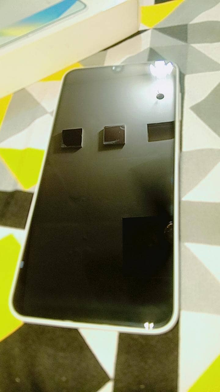Samsung Mobile A16 0