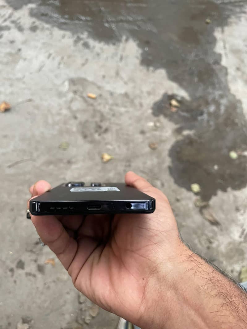 Infinix Note 30 5