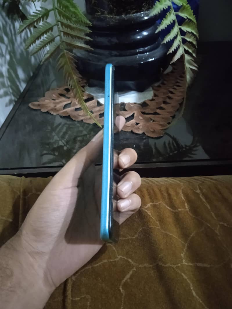 Tecno Spark 8C 2