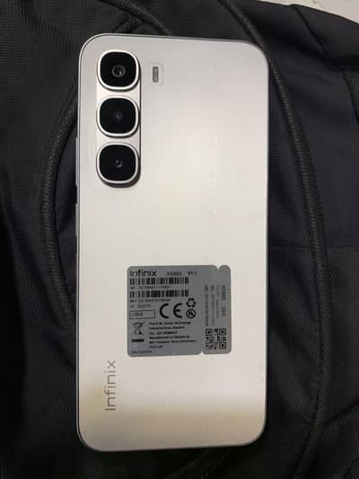 Infinix Hot 60 Pro Silver | PTA Approved | 10/9 Condition