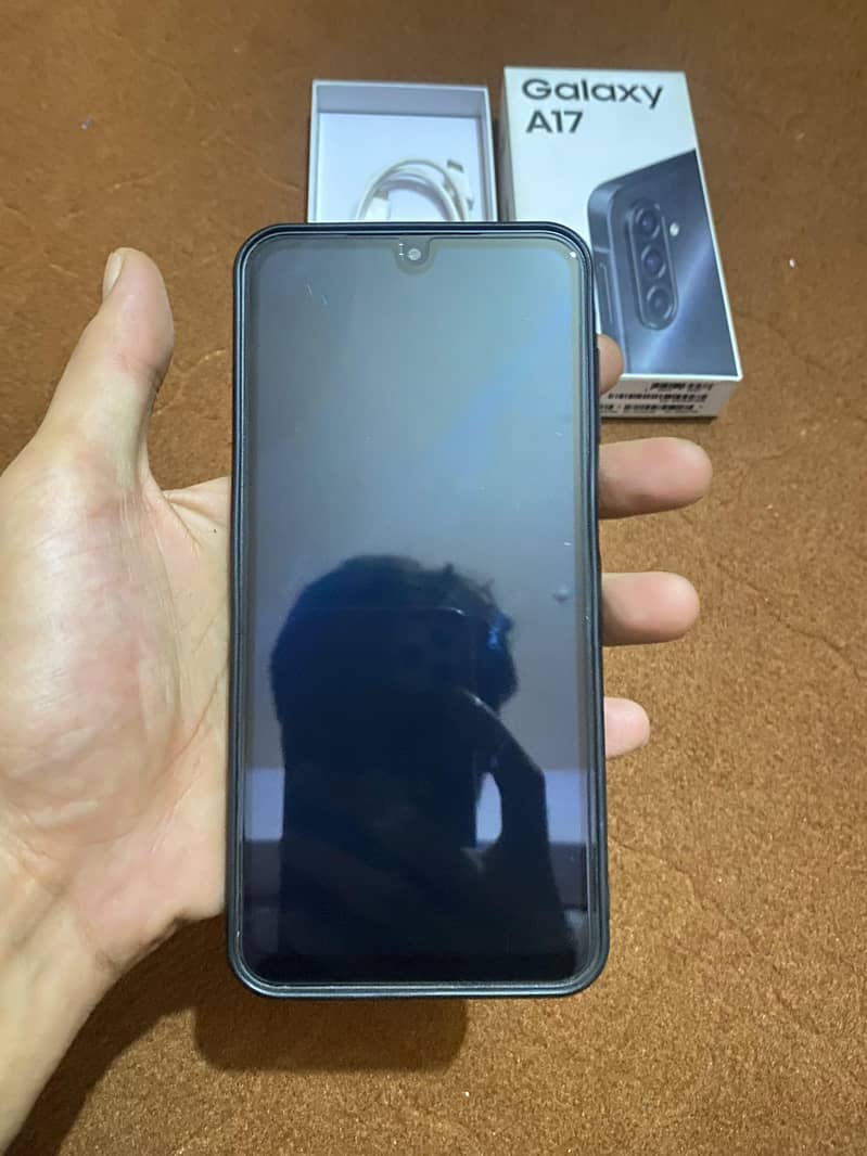 Samsung Mobile A17 1
