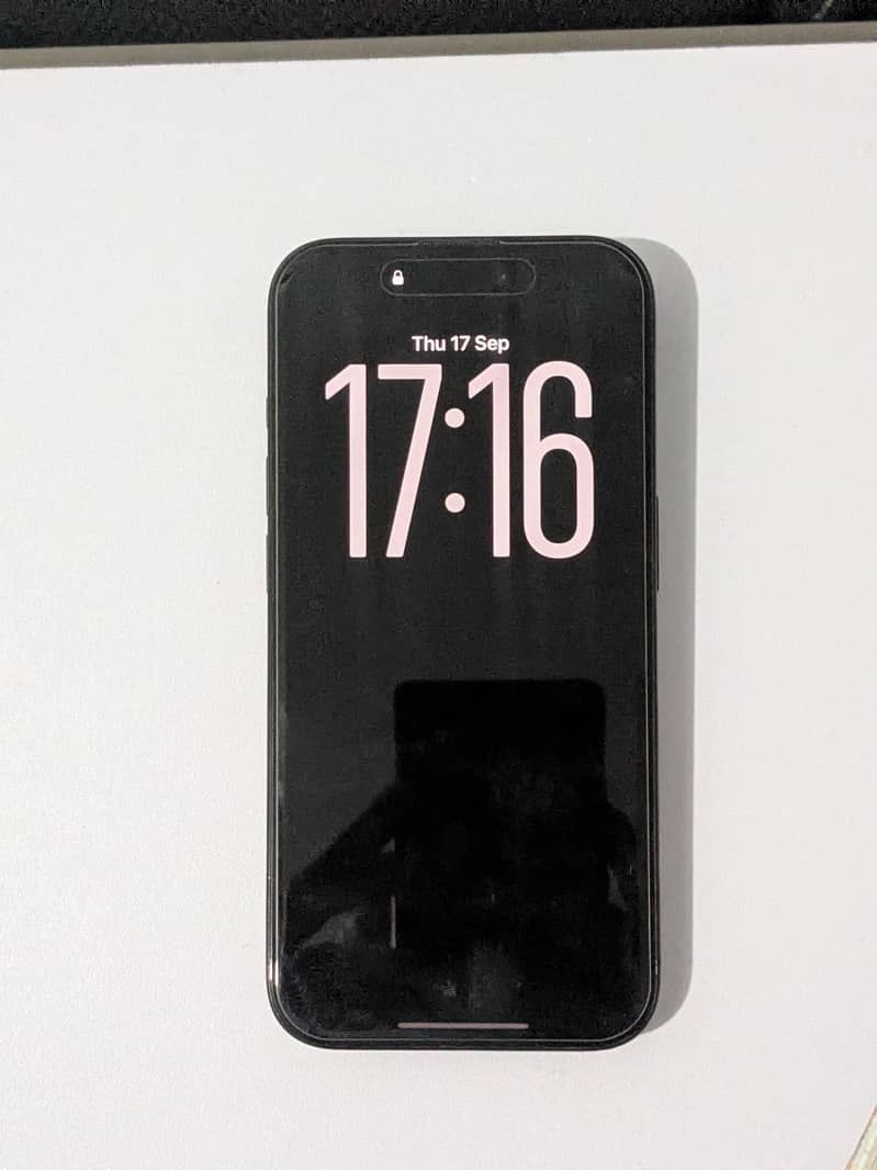 Apple iPhone 15 Pro 4