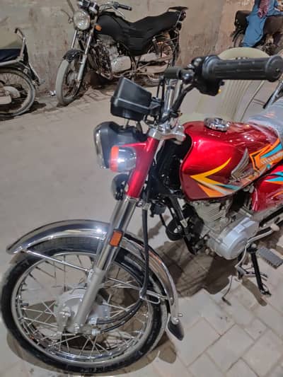 Honda CG 125 2026