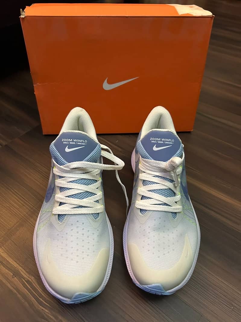 Nike Sneakers 1