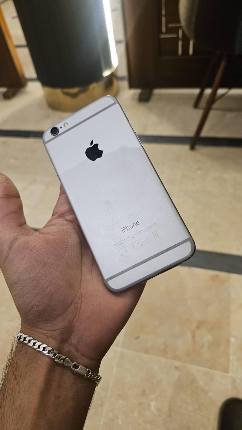 Apple iPhone 6 0