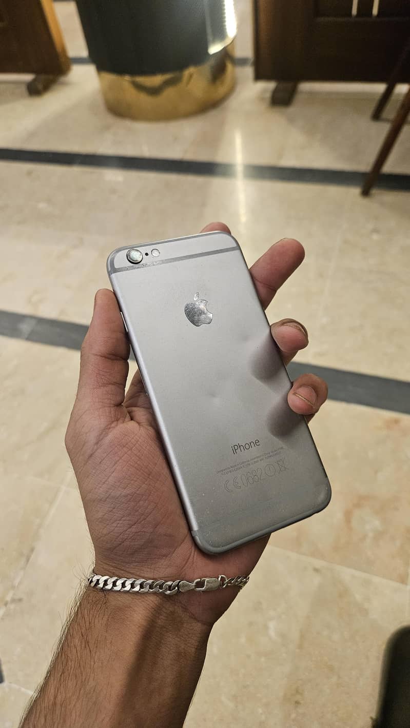 Apple iPhone 6 3