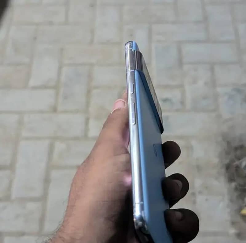 Google Pixel 8 Pro 1