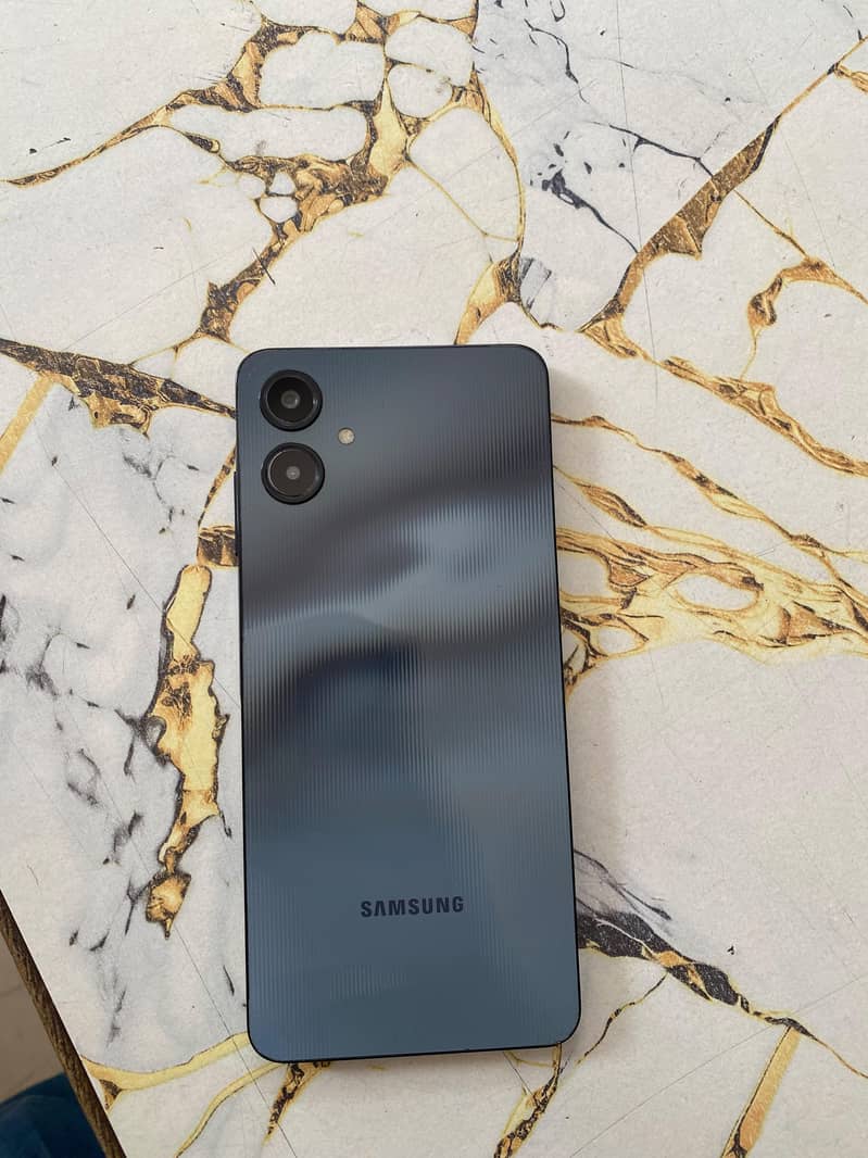 Samsung Mobile A06 0