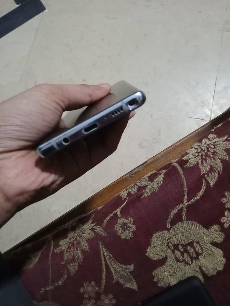 Samsung Mobile Note 8 7