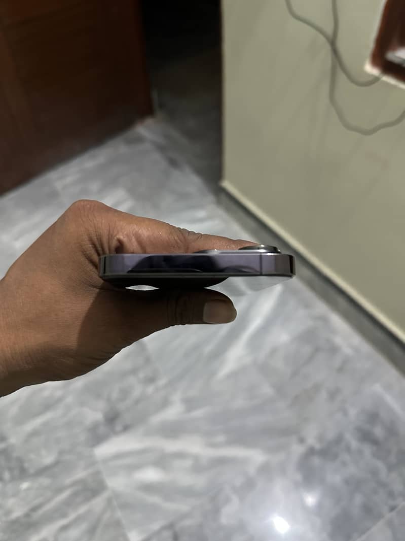 Apple iPhone 14 Pro Max 2