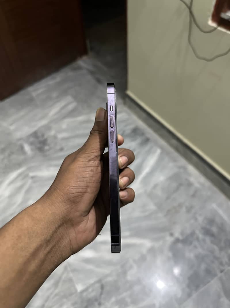 Apple iPhone 14 Pro Max 5