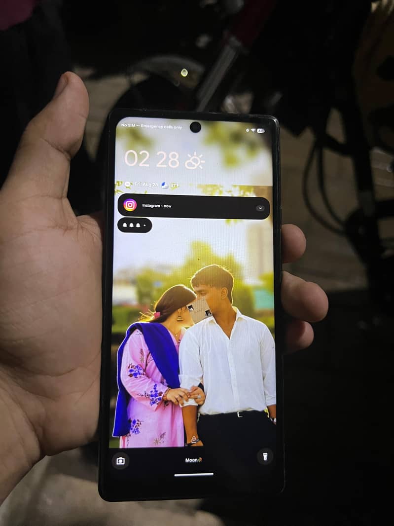 Google Pixel 6 4