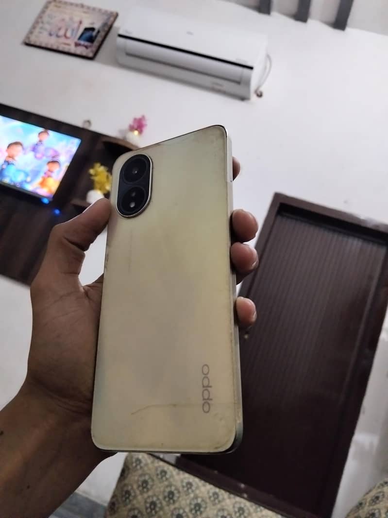 OPPO A38 4
