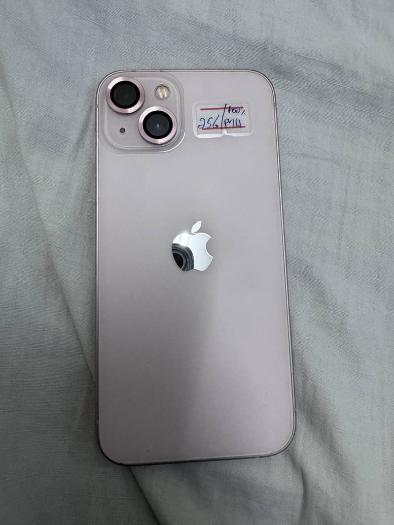 Apple iPhone 13 1