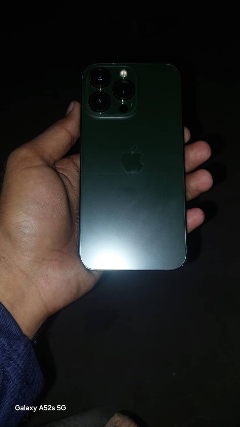 Apple iPhone 13 Pro 1