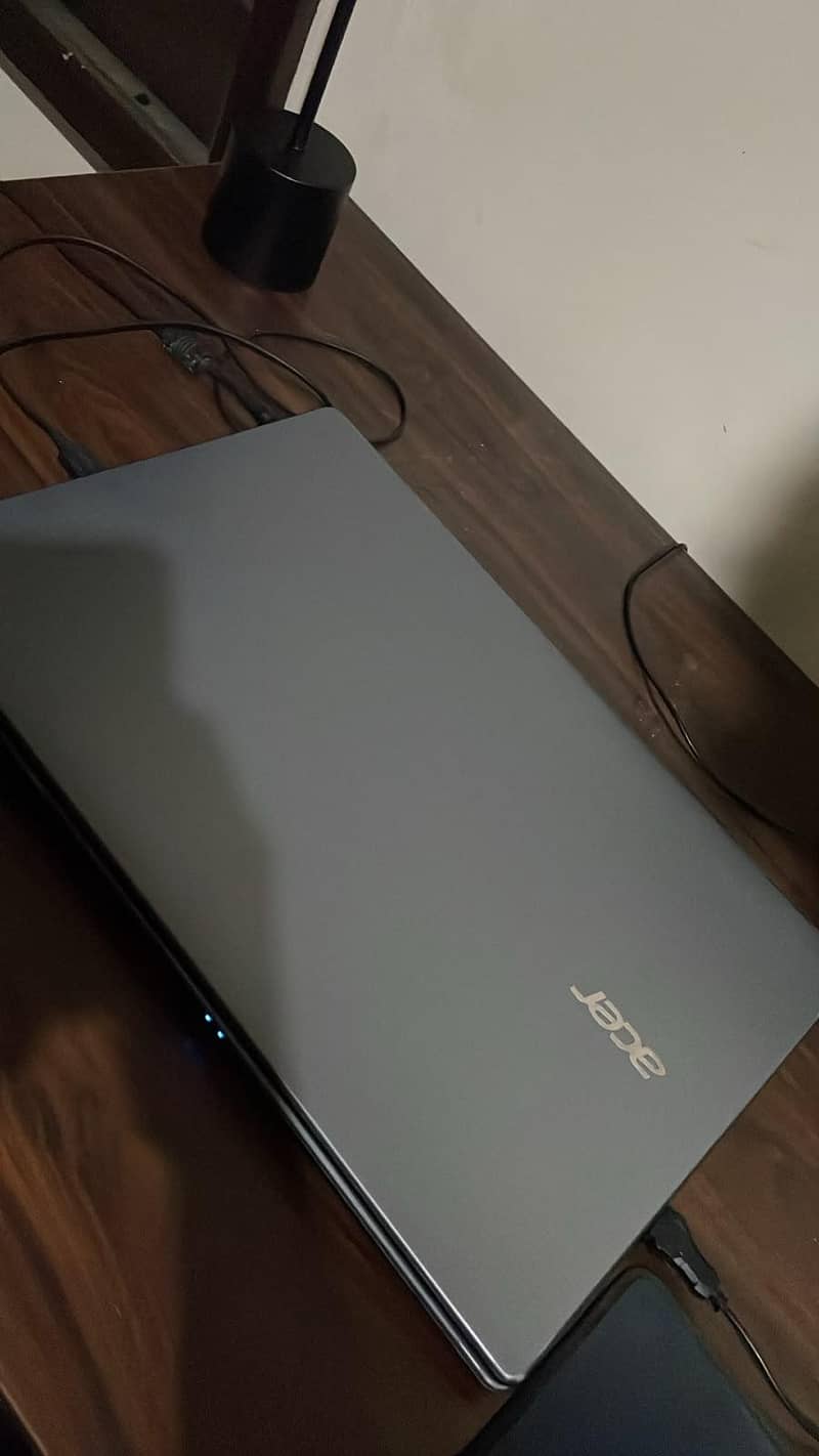 Acer e5 - 771 Aspire 0
