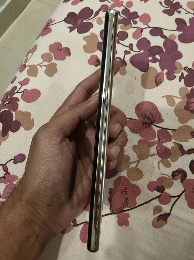 Samsung Mobile Note 8 2