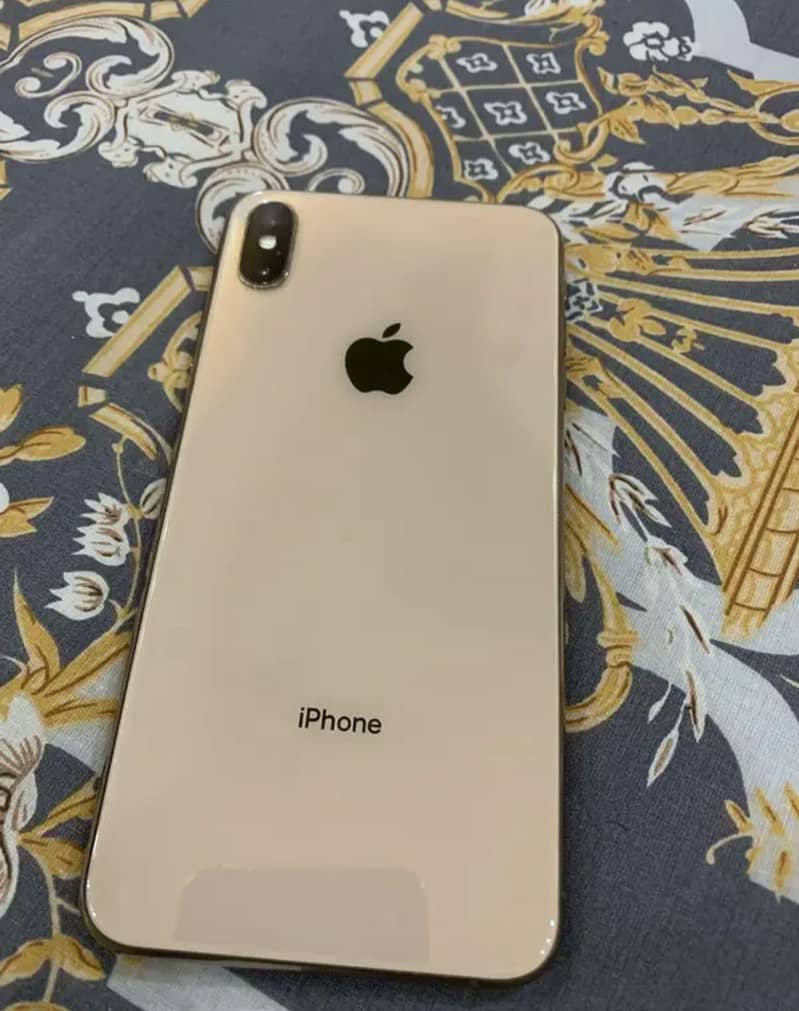 Apple iPhone XS Max 2