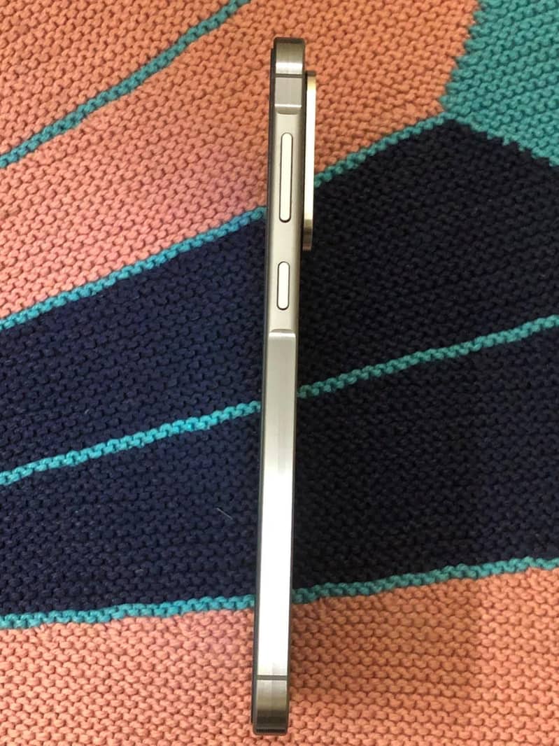 Samsung Mobile A56 2