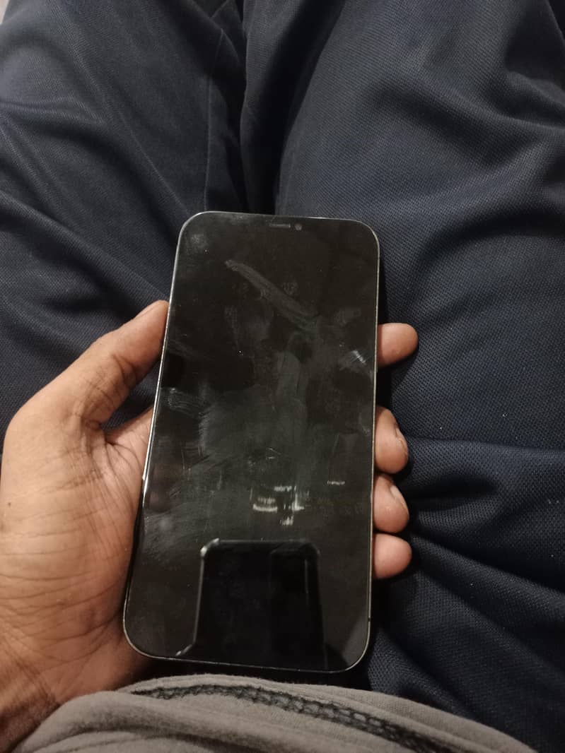 Apple iPhone 12 Pro Max 2