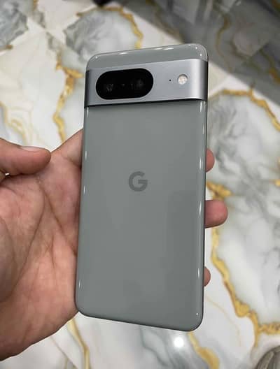 Google Pixel 8