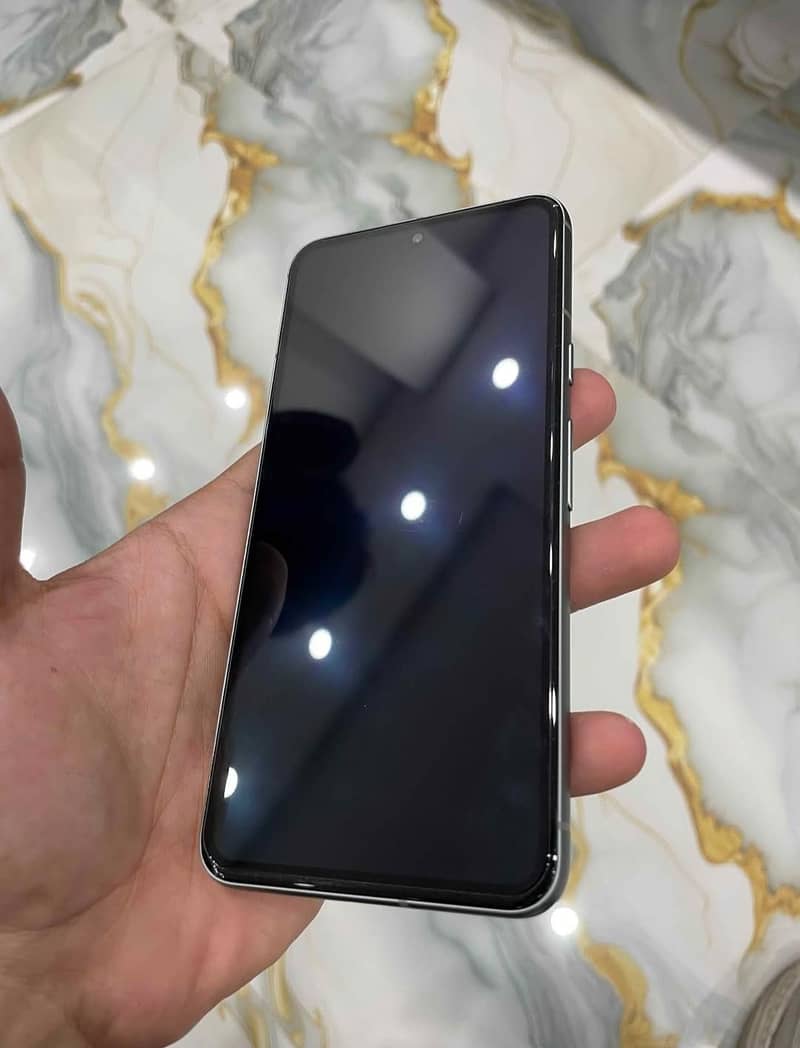 Google Pixel 8 1