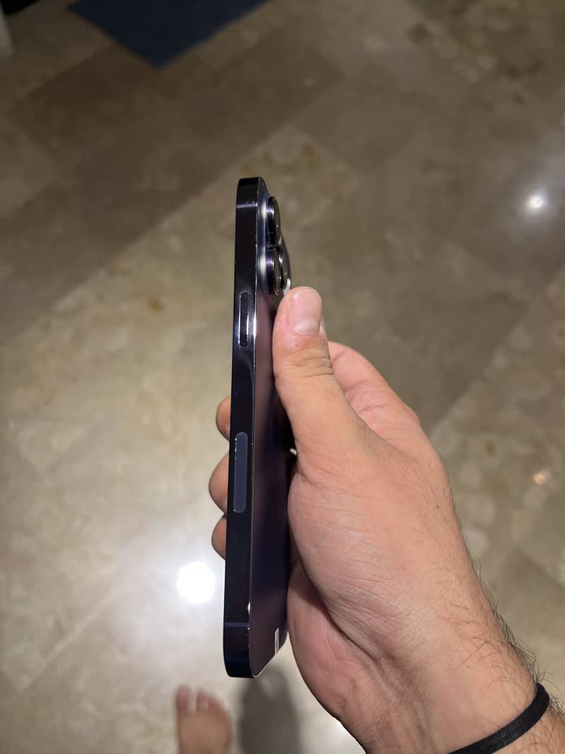 Apple iPhone 14 Pro Max 3