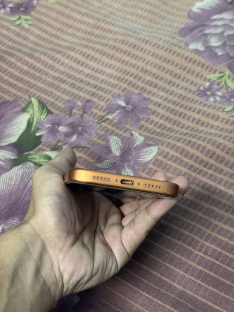 Apple iPhone 17 Pro 4