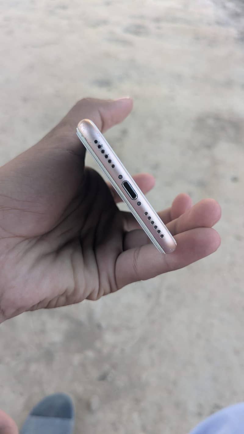 Apple iPhone 8 2