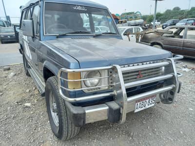 Mitsubishi Pajero 1991