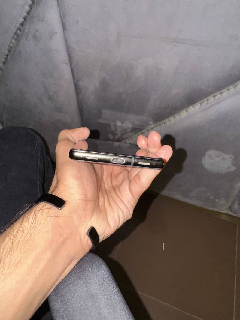 Google Pixel 6a 1