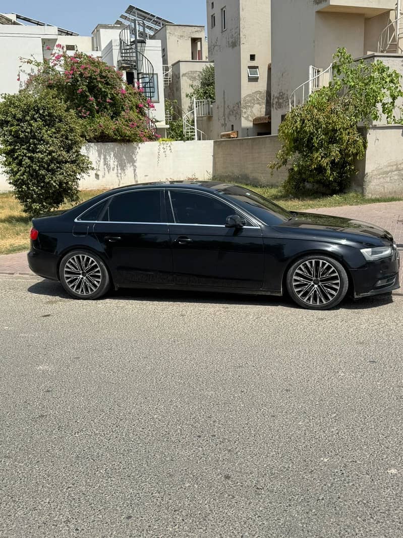 Audi A4 2014 1