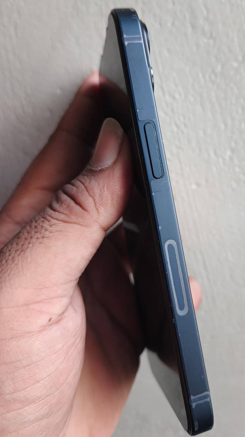 Apple iPhone 14 1