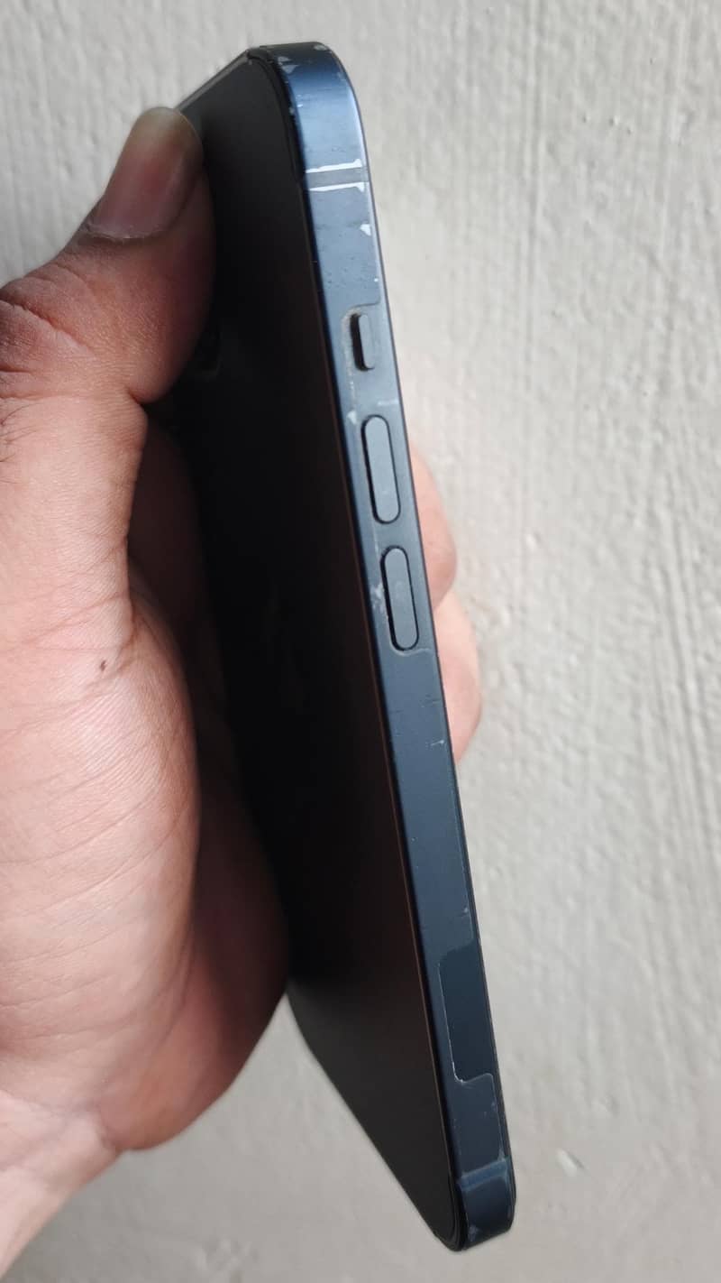 Apple iPhone 14 2