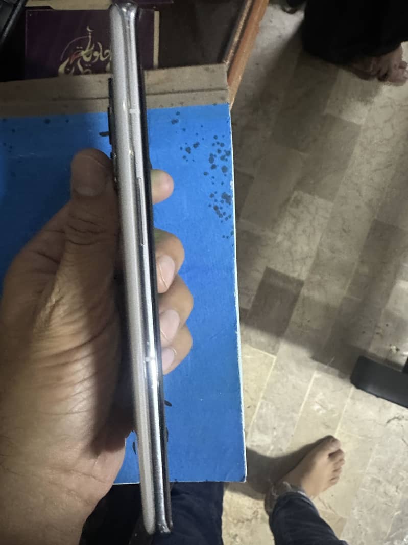 One Plus 10 Pro 7