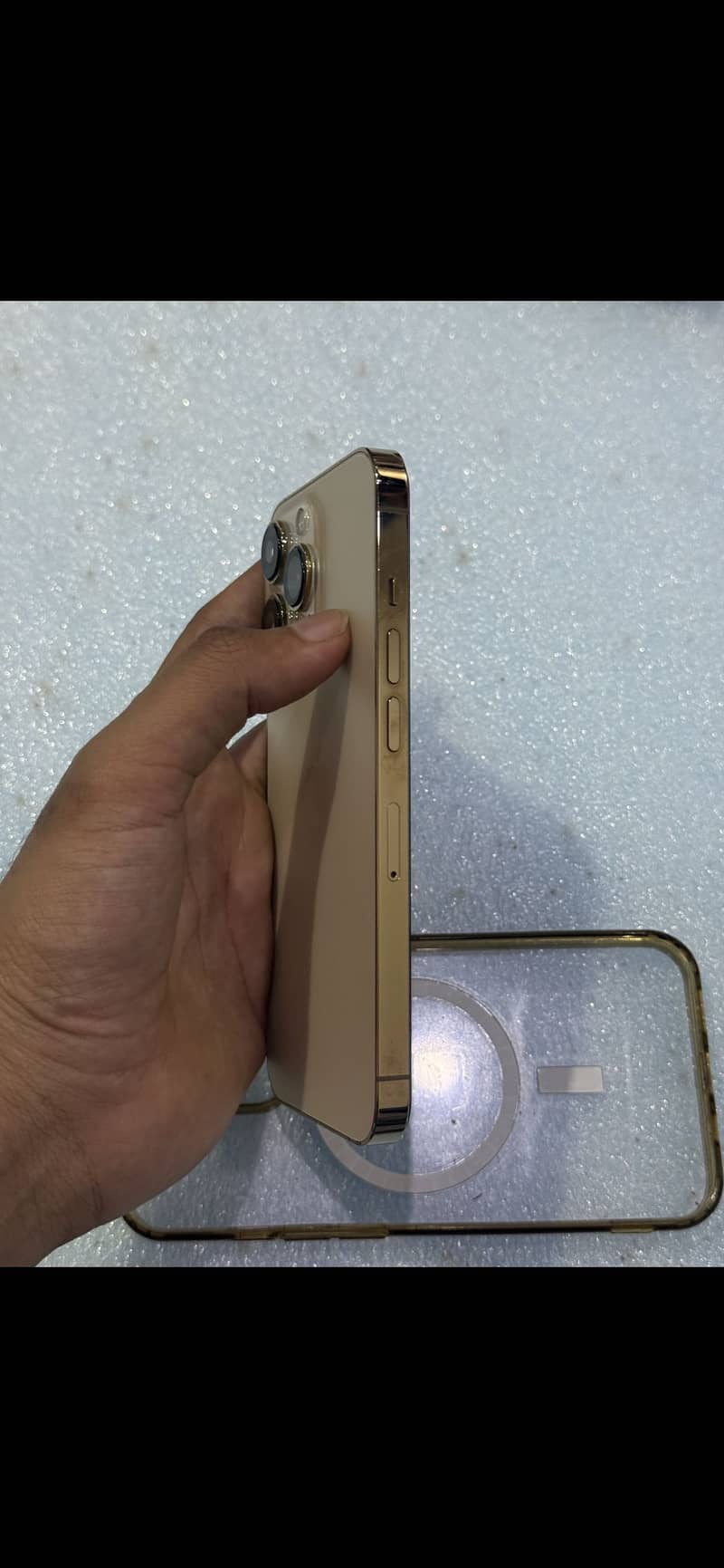 Apple iPhone 13 Pro 2