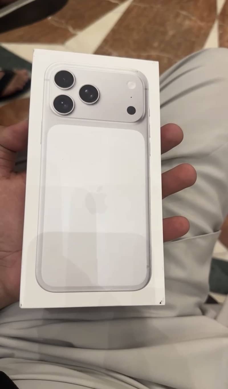 iPhone 17 Pro Max - Box Packed - Double E-Sim 0