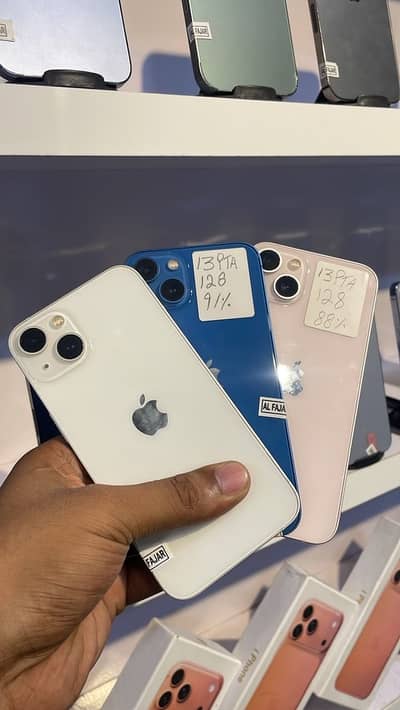 Apple iPhone 13