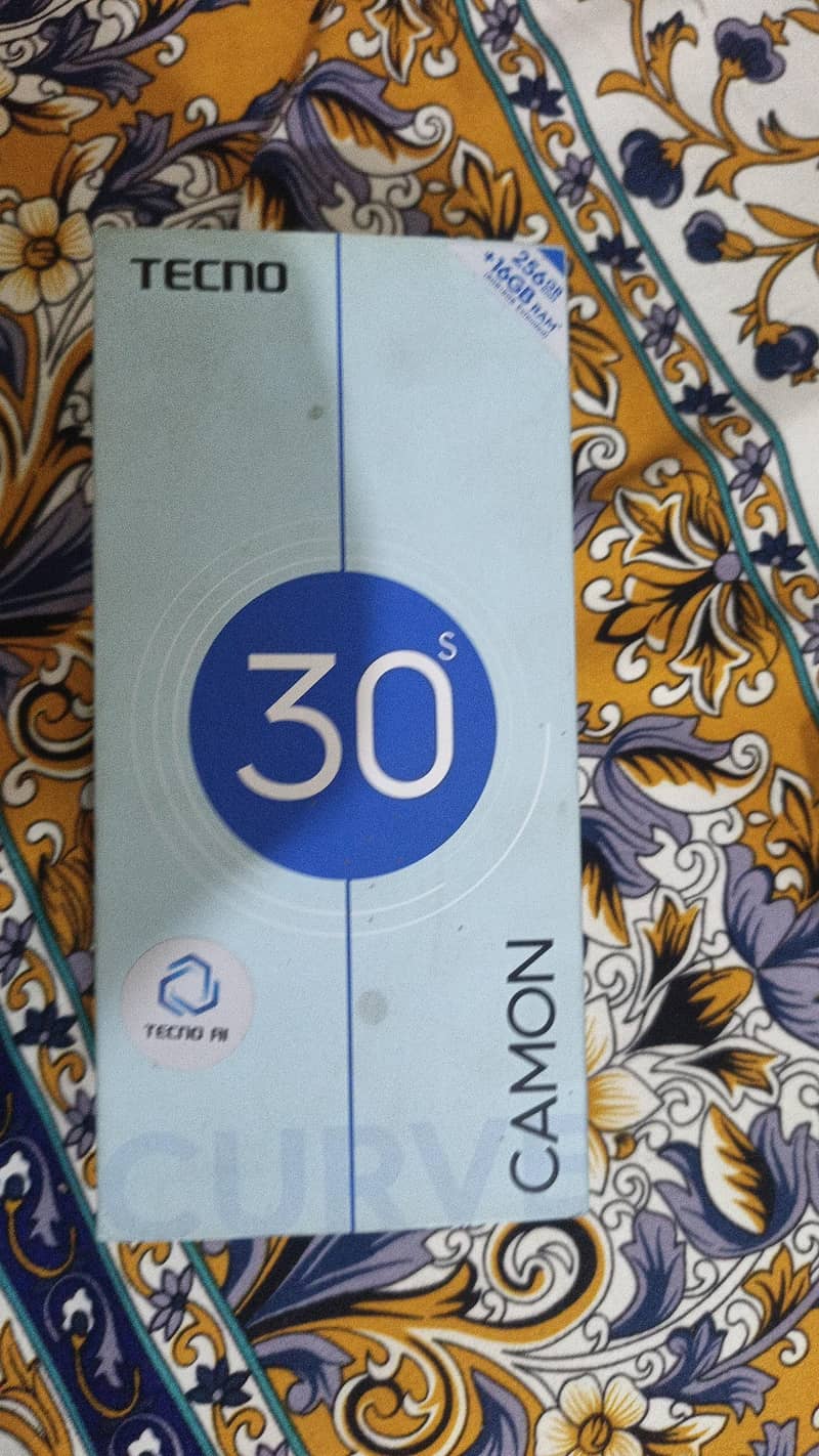 Tecno CAMON 30S 6