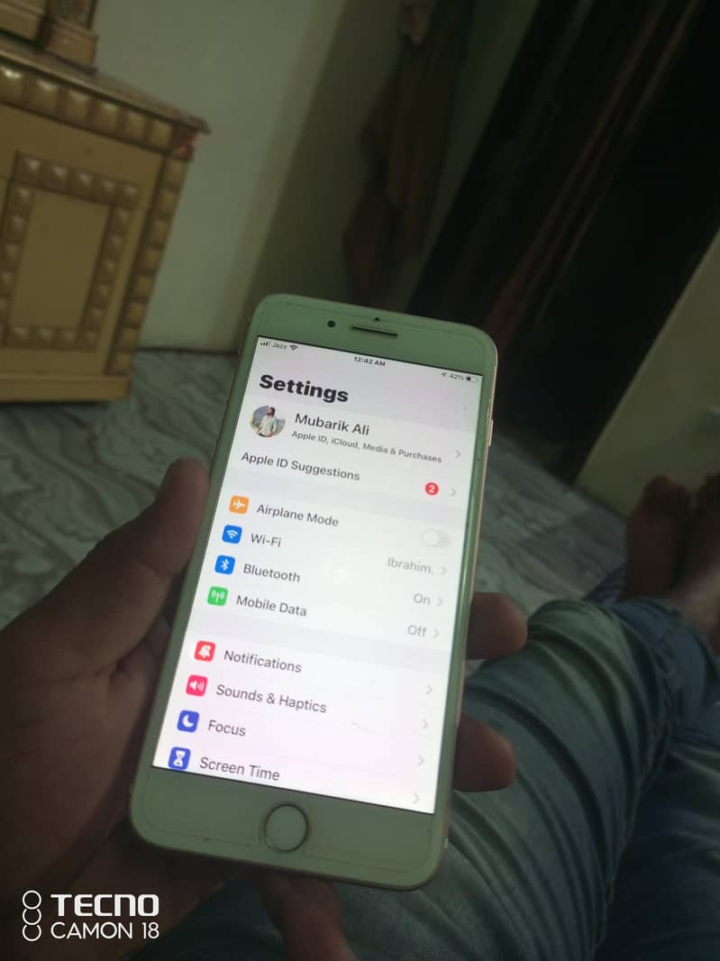 Apple iPhone 7 Plus 2