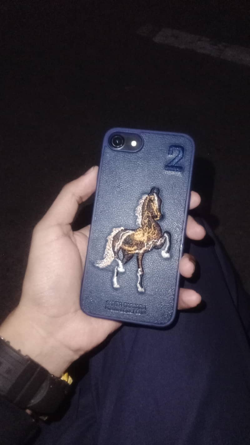 Apple iPhone 7 1